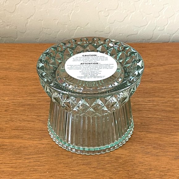 New Bath & Body Works Faceted Glass Pedestal Candle Holder Green for 3 Wick NWT - Picture 4 of 6